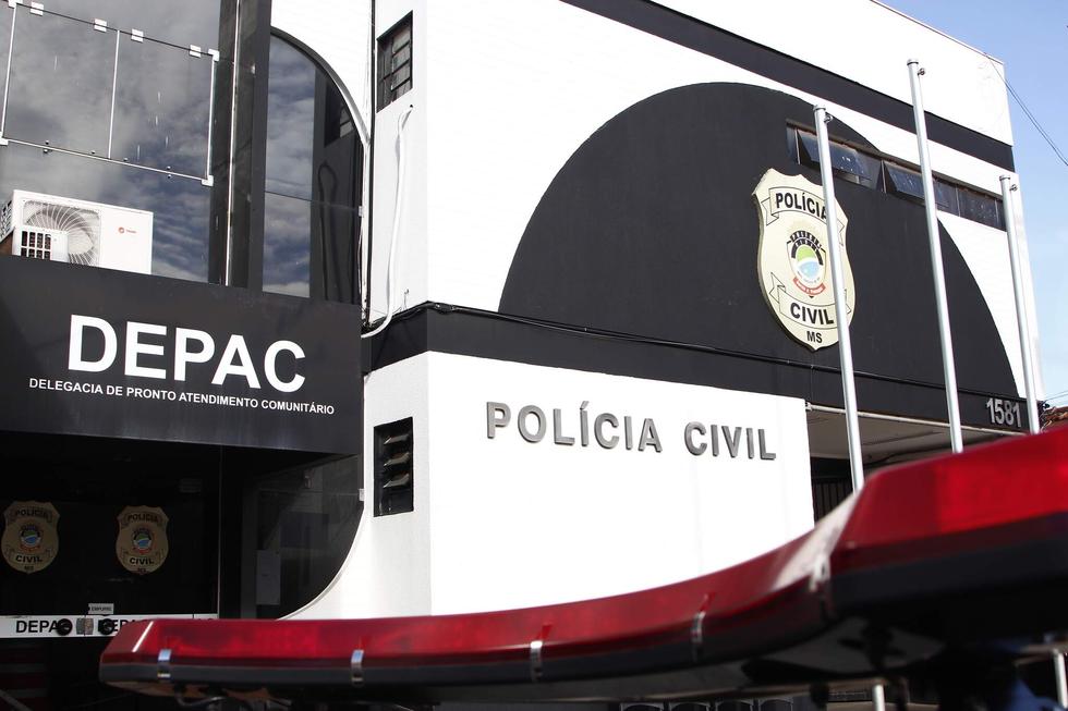 Mulher cai em golpe e paga fiança acreditando que marido foi preso em Brasília