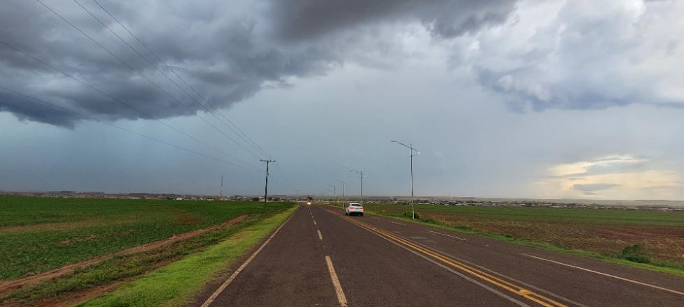Previsão é de quinta-feira com manhã de sol e tarde de chuva em MS