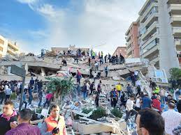 Terremoto de magnitude 7,8 na Turquia é o mais forte desde 1939