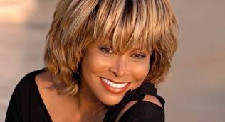 Tina Turner, cantora americana rainha do rock n' roll, morre aos 83 anos