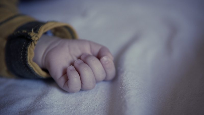 Bebê morre ao receber leite na veia em vez de remédio em hospital da Bahia