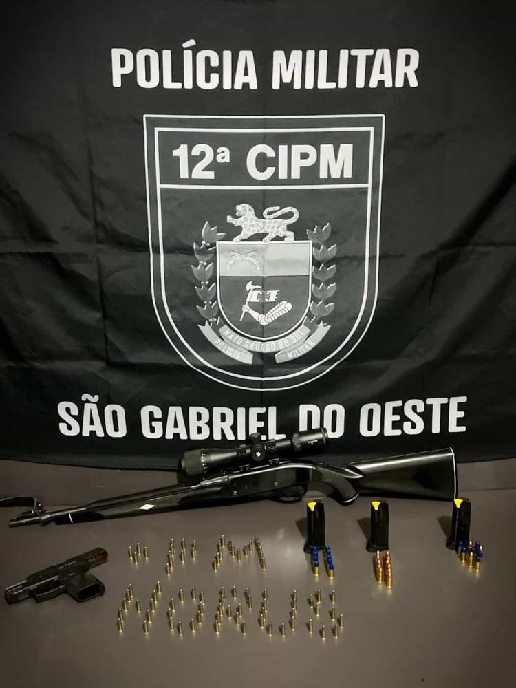 Rifle e pistola são apreendidos durante abordagem na Operação Horus em Rio Negro