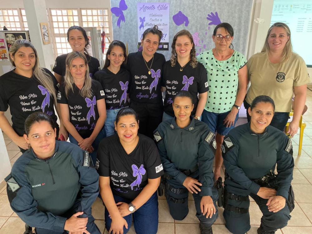 Creas realiza roda de conversa com mulheres vítimas de violência doméstica, em Pedro Gomes - MS