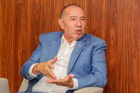 Gerson Claro assume comando do Estado até dia 1º de janeiro 