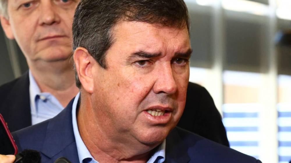 Mudanças no 1° escalão do Governo serão anunciadas por Riedel nesta sexta-feira