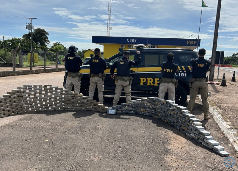 PRF apreende mais de 270 quilos de cocaína e pasta base em Coxim