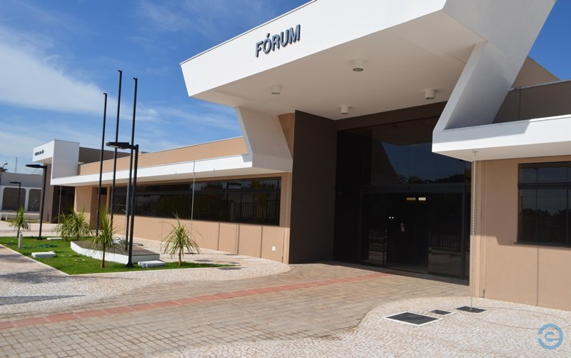 Padrasto que matou estuprador da enteada é absolvido em Coxim