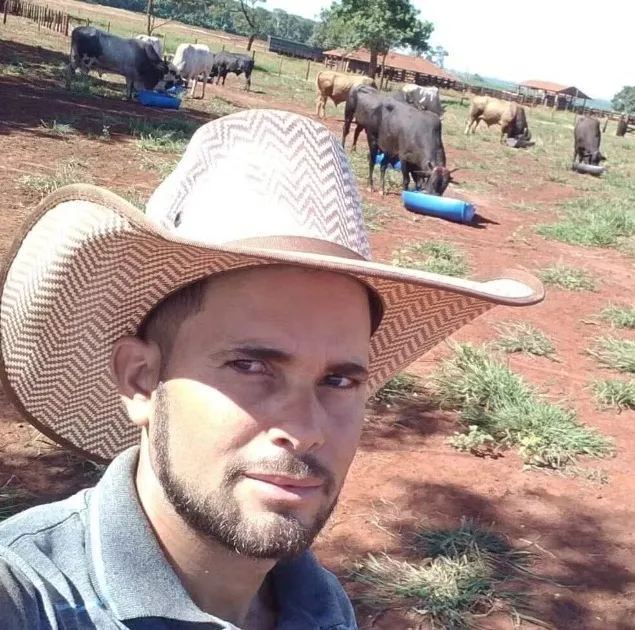 Peão pisoteado e morto por touro em rodeio veio ao MS a convite de amigo