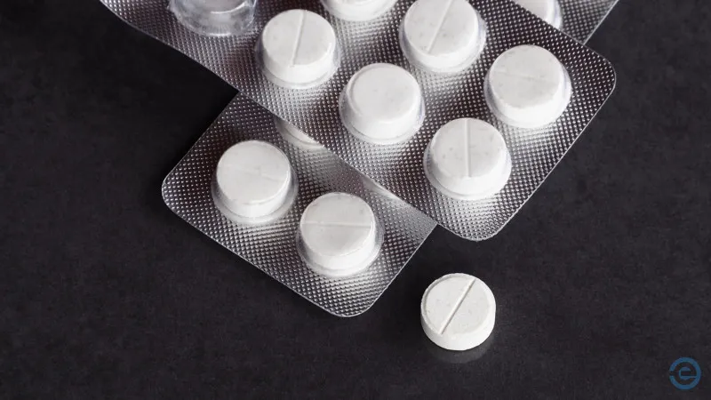Estudo alerta para riscos do uso contínuo de paracetamol em idosos