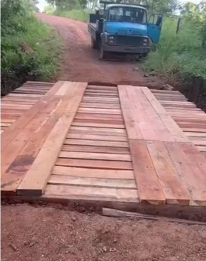 Antes da colheita da soja, ponte do Nogueira é revitalizada e morador reconhece trabalho da gestão na recuperação de ponte nas Redes Sociais.