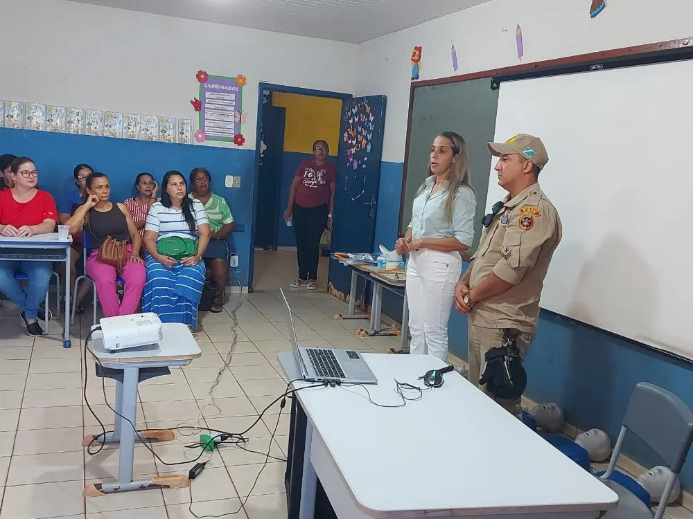 Segurança nas escolas: professores da rede Municipal de Ensino de Pedro Gomes recebem treinamento em primeiros socorros.