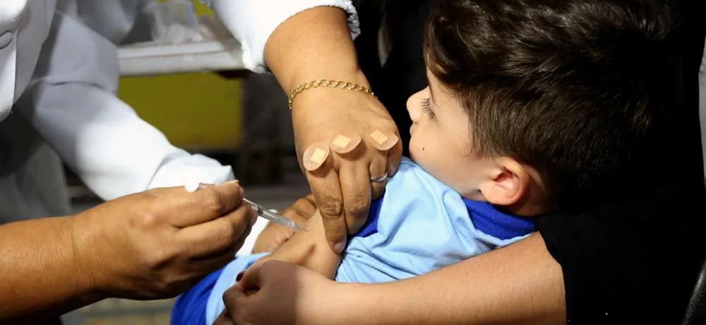 Dia “D” de Vacinação acontece neste sábado, 10 de maio, em Sonora Município intensifica campanha contra a Gripe e reforça atualização de vacinas para crianças, adolescentes e grupos prioritários