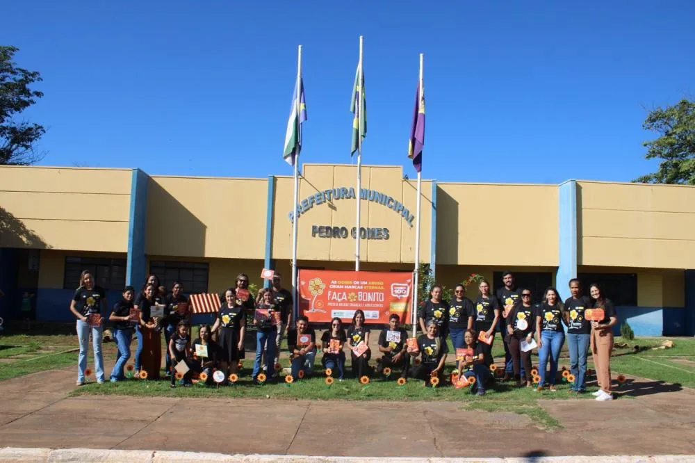 Caminhada marca abertura da campanha Maio Laranja no combate à exploração sexual de crianças e adolescentes em Pedro Gomes