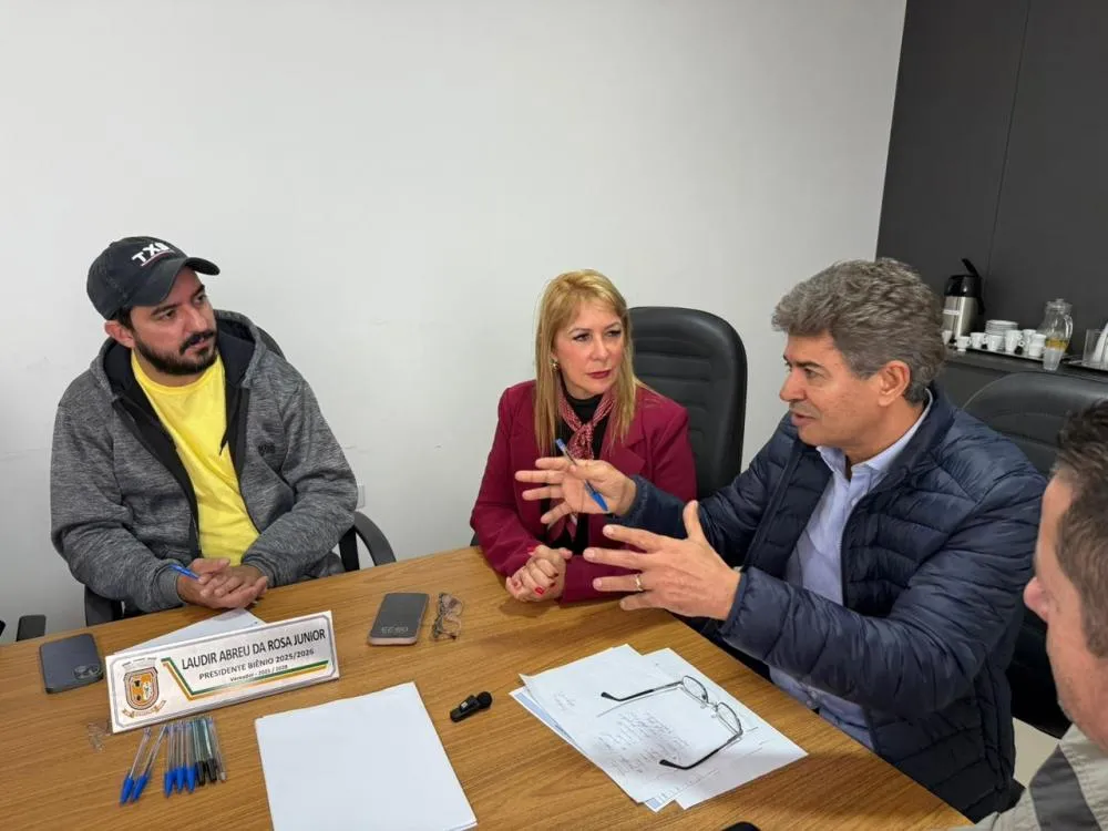 Deputado Rinaldo Modesto visita Sonora e confirma pagamento de emenda de R$ 100 mil para o Hospital Rachid Saldanha Derzi