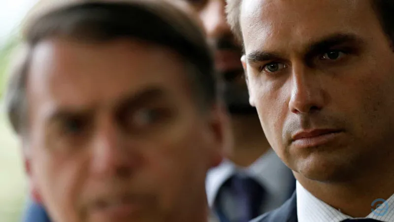 Eduardo Bolsonaro critica Tereza Cristina e Tarcísio de Freitas, direto dos EUA