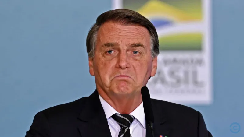 Jair Bolsonaro é alvo de operação da Polícia Federal e passará a usar tornozeleira eletrônica