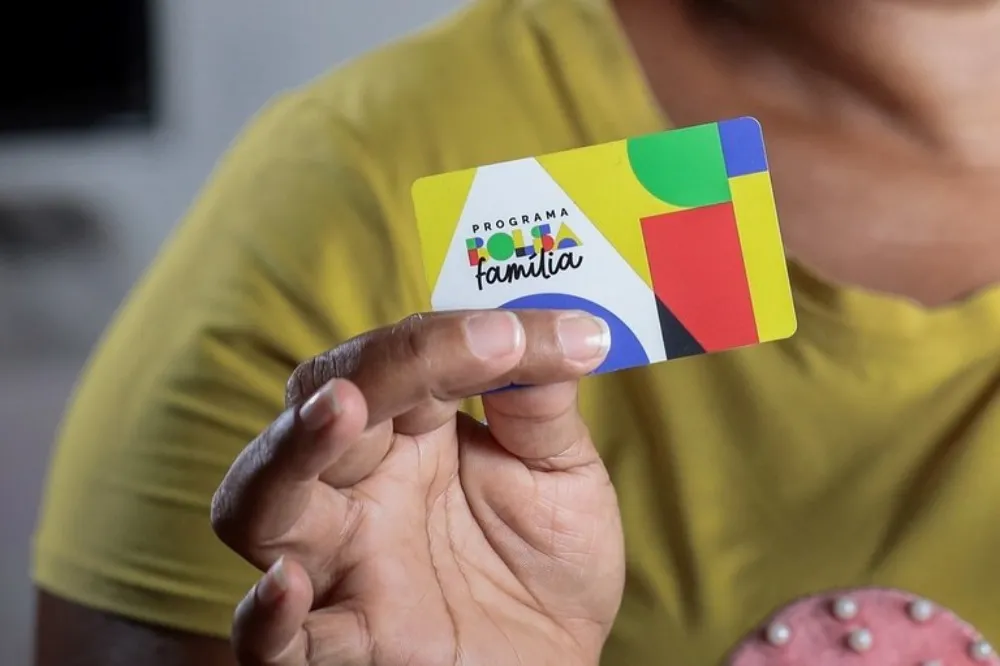 Pagamentos do Bolsa Família e Auxílio Gás começam nesta segunda,18
