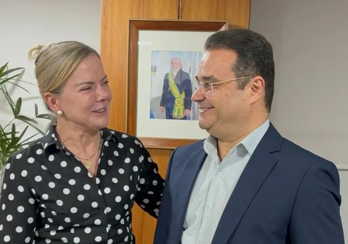 Fábio Trad anuncia à ministra Gleisi Hoffman que vai se filiar ao PT no MS