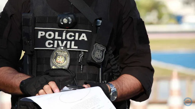 Mãe consegue impedir massacre em escola ao encontrar detalhes no celular do filho