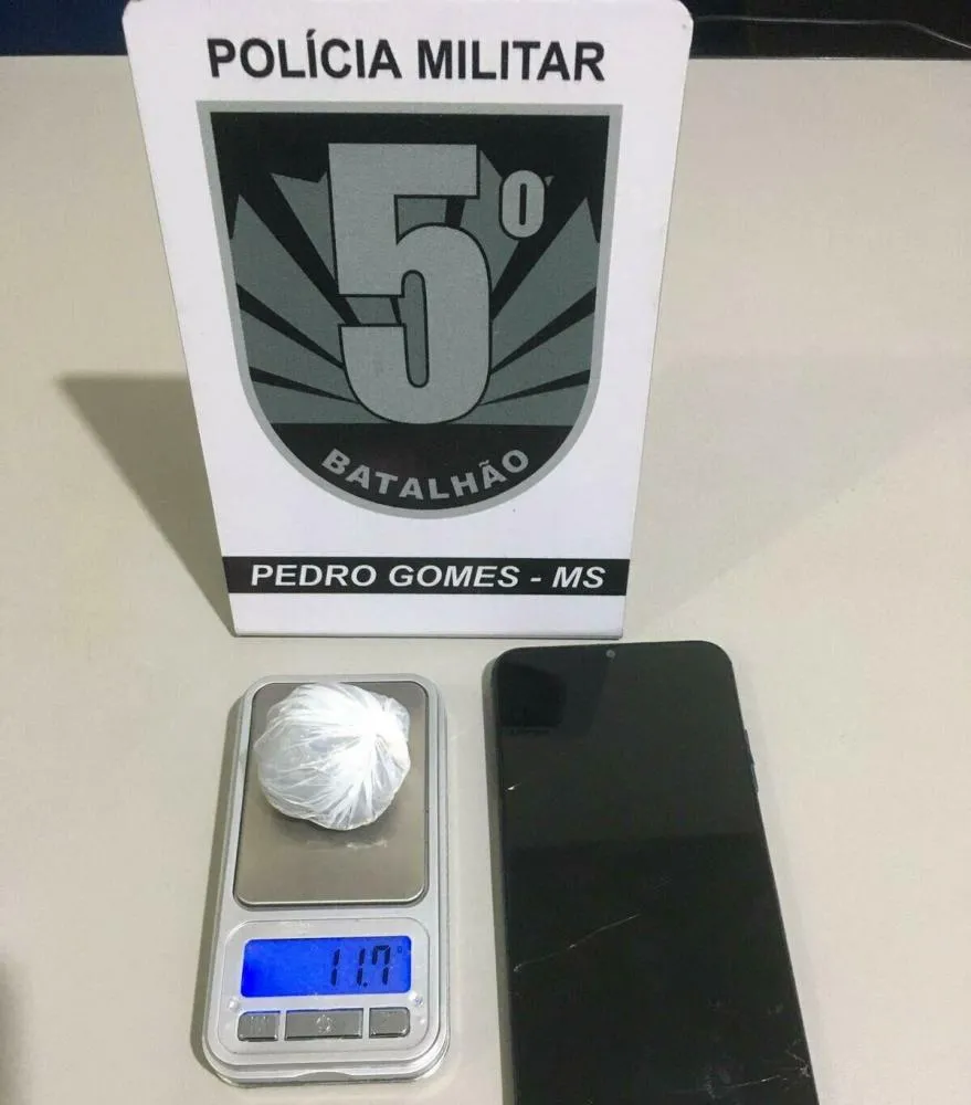 Jovem de 19 anos é preso com maconha em Pedro Gomes
