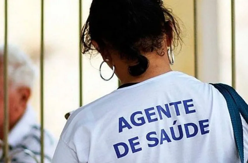 Piso nacional dos agentes de saúde e de endemias deve subir para R$ 3.262 em 2026, com reajuste do salário mínimo
