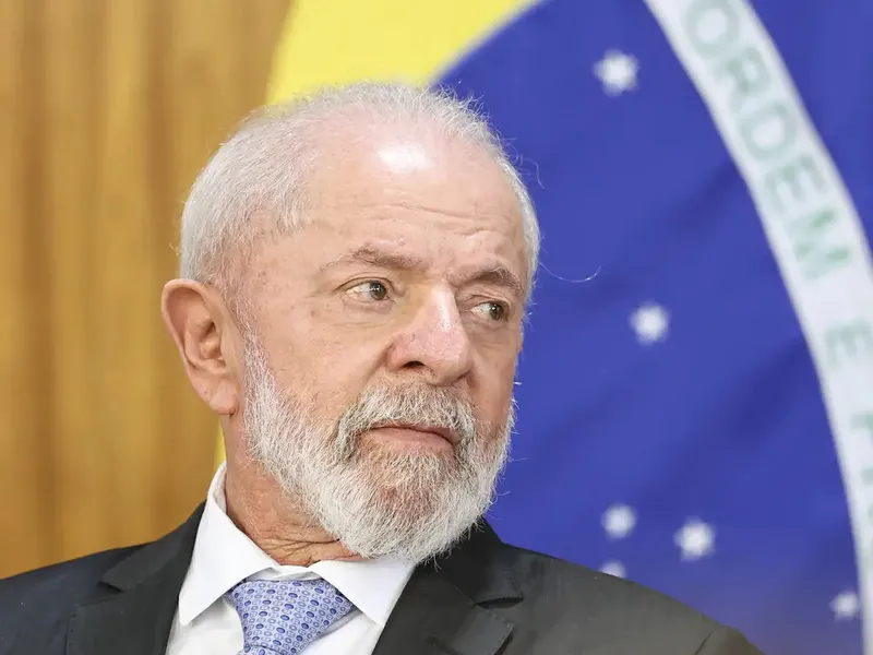 Um dia após aprovação de urgência, Lula diz que anistia ‘é com o Congresso Nacional’