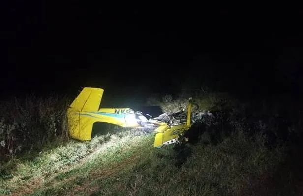 Avião de pequeno porte cai no Pantanal de MS e deixa 4 mortos