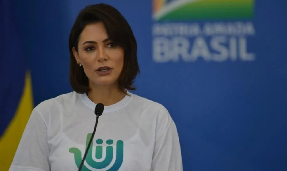 Michelle Bolsonaro fala sobre se reerguer “como uma leoa” e candidatura em 2026