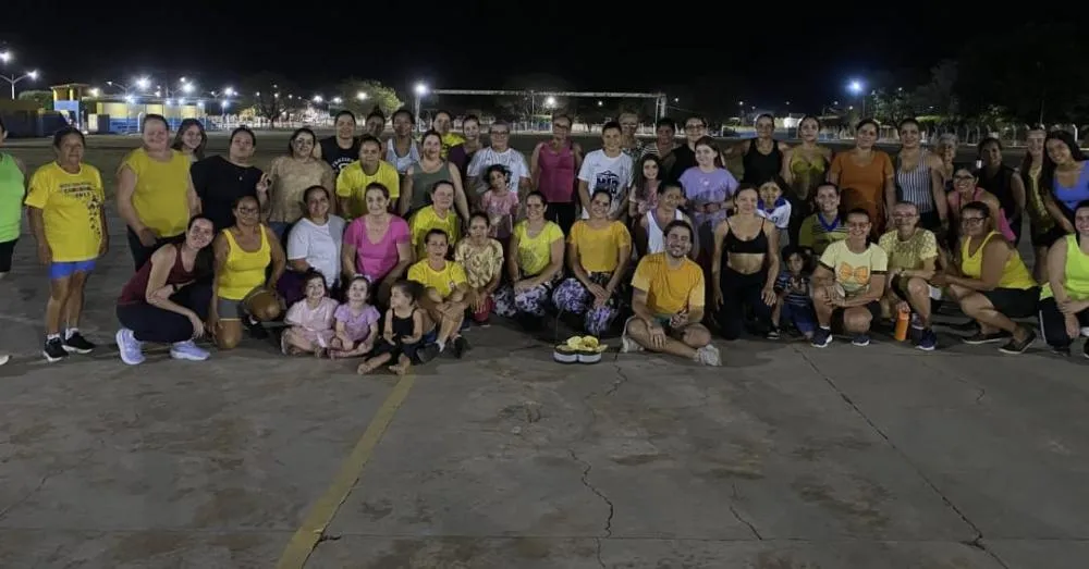 Prefeitura de Pedro Gomes encerra Setembro Amarelo com aula de zumba no Estádio Geraldo Ferreira