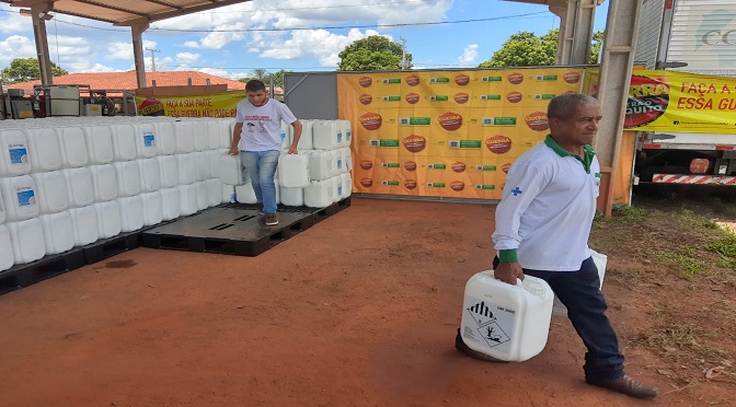 Secretaria de Saúde de MS começa a distribuir inseticidas e larvicidas às prefeituras do Estado