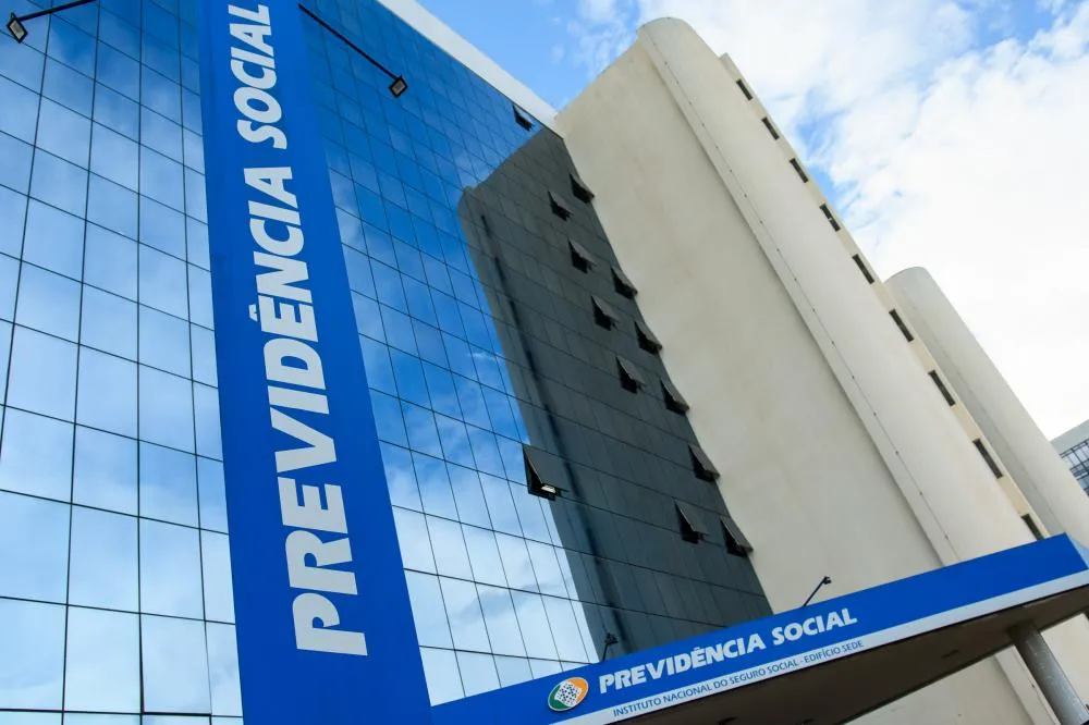 Mudanças no BPC buscam estímulo ao emprego, diz ministro