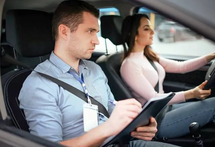 Veja regras para ser instrutor de CNH sem vínculo com autoescola