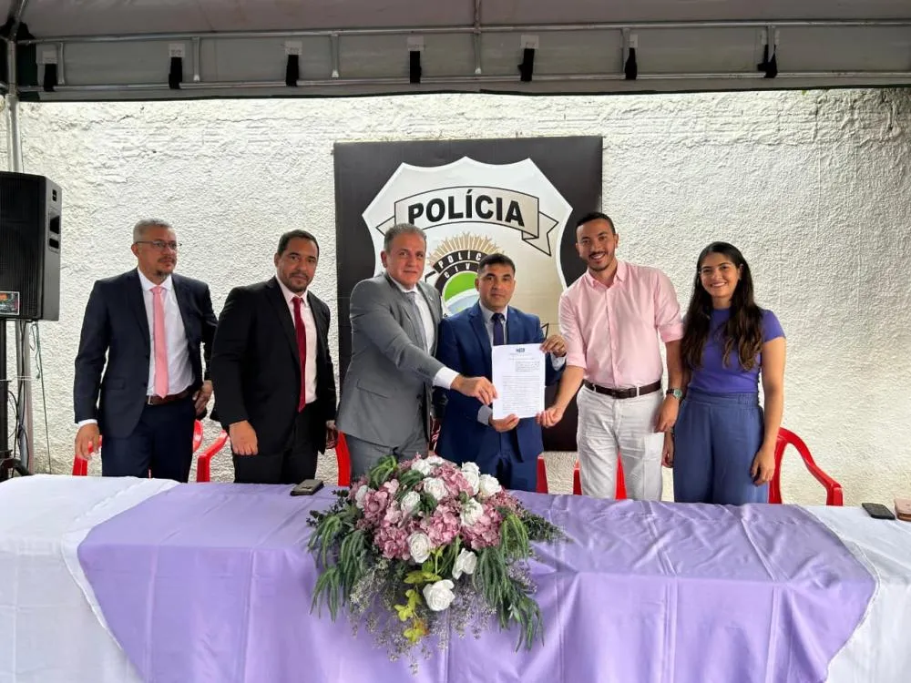 Prefeito Delegado Murilo realiza sonho antigo e inaugura Sala Lilás em Pedro Gomes