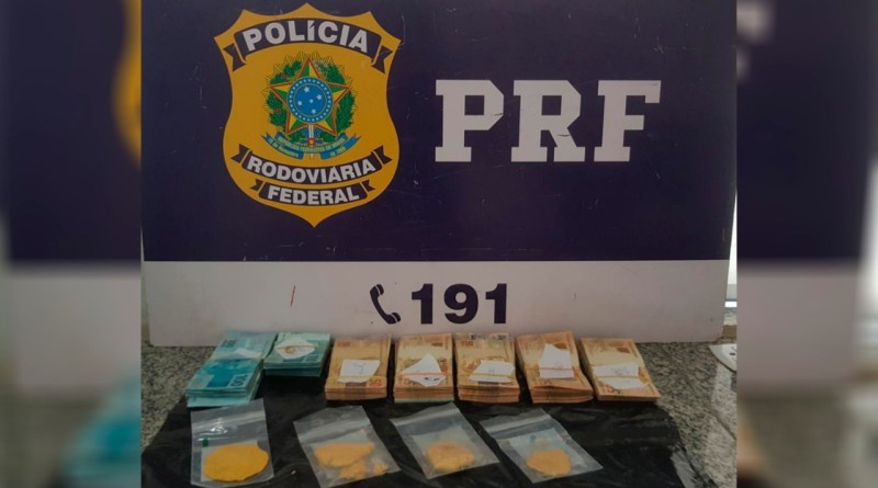 PRF de Coxim flagra dupla com ouro sem documentação e R$ 38 mil em dinheiro