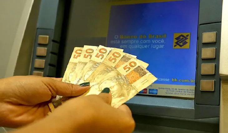 Governo de MS libera hoje (10), segunda parcela do 13º salário para servidores