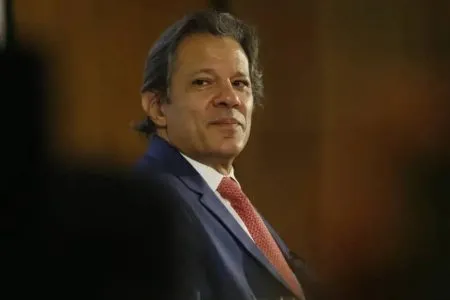 Haddad avalia antecipar saída e prepara Dado Durigan para o cargo