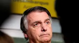 Moraes autoriza cirurgia de Bolsonaro para o Natal