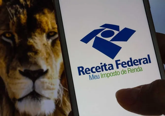 Receita paga lote residual de restituição do IRPF de dezembro de 2025