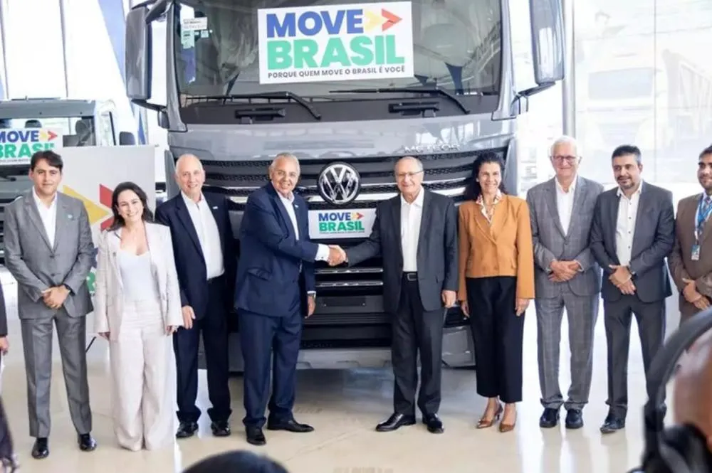 Governo lança o Move Brasil e libera R$ 10 bilhões para renovar frota de caminhões no país