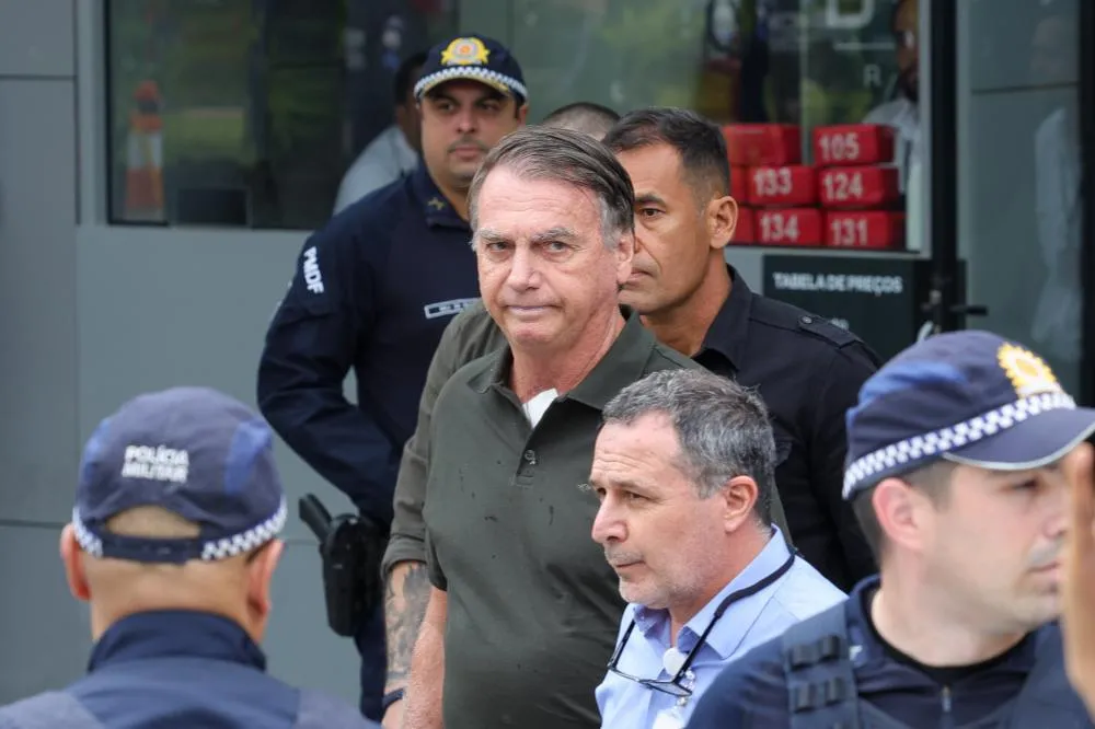 Moraes autoriza médico particular de Bolsonaro a acompanhar nova perícia no ex-presidente