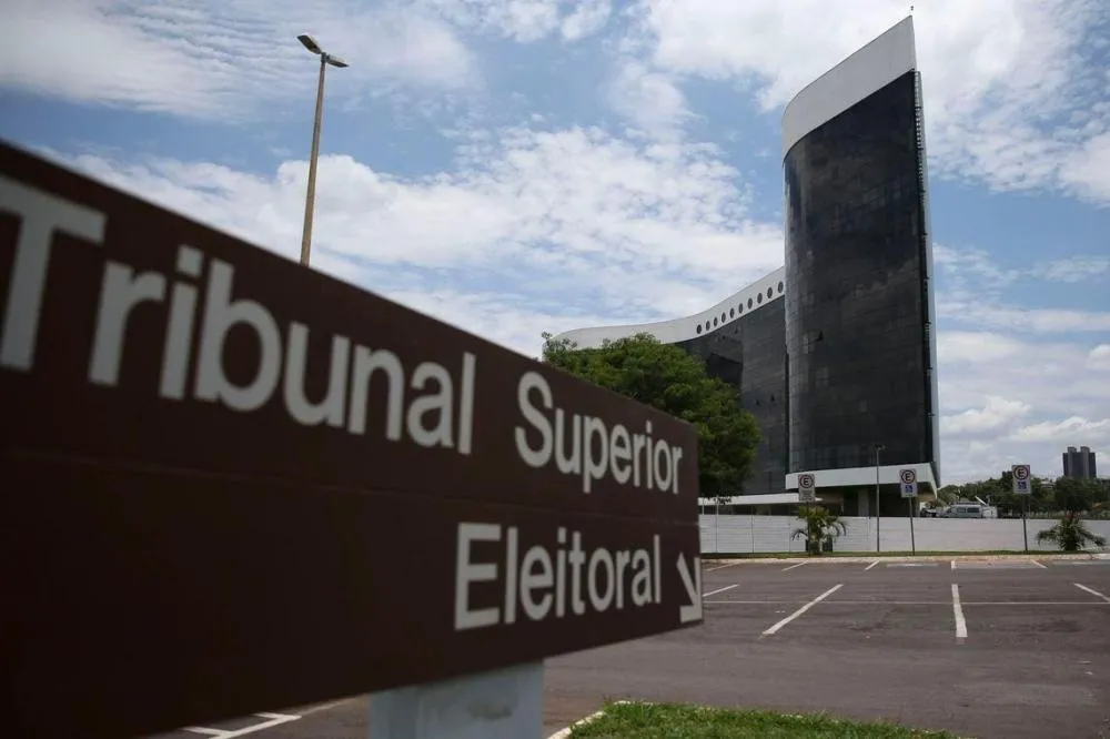 TSE começa a julgar regras das eleições de 2026 com foco em inteligência artificial