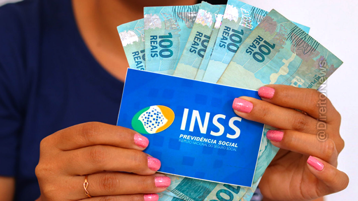 Governo estuda pagar 13º do INSS em abril e maio