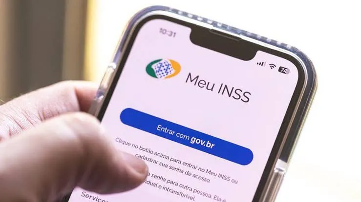 INSS alerta para golpe com aplicativo falso de reembolso