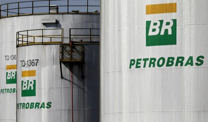Petrobras diz que está entregando todo o combustível produzido