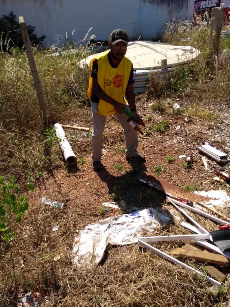  SECRETARIA MUNICIPAL DE SAUDE DE PEDRO GOMES - MS REFORÇA COMBATE AO AEDES AEGYPTI EM TODOS OS BAIRROS COM O USO DO FUMACÊ.