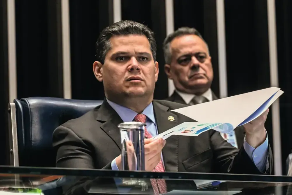 Davi Alcolumbre: 30 milhões de dólares teriam sido depositados em contas no exterior (Carlos Moura/Agência Senado)