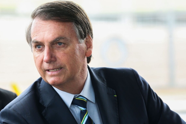 'Pessoa com HIV é despesa para todos no Brasil', diz Bolsonaro