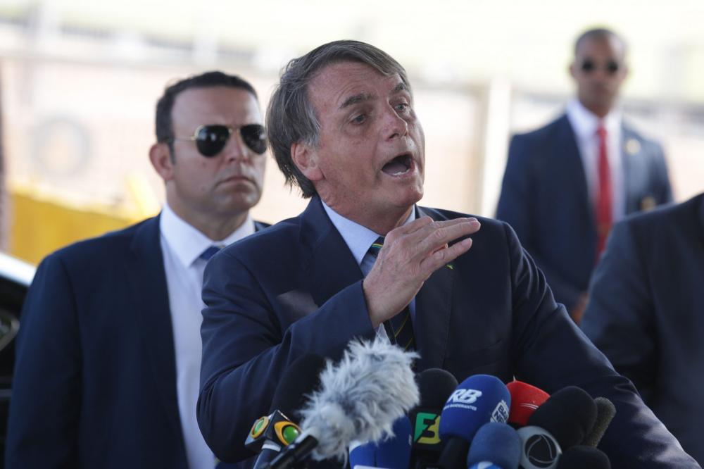 Bolsonaro diz que faz 