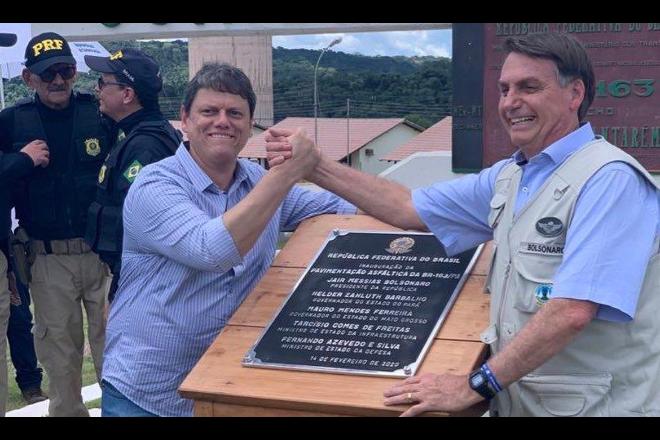 Bolsonaro inaugura pavimentação da BR-163 entre Pará e Mato Grosso