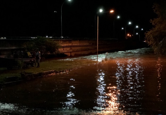 Defesa Civil emite alerta para Coxim após o nivel do rio taquari subir 5,04 metros